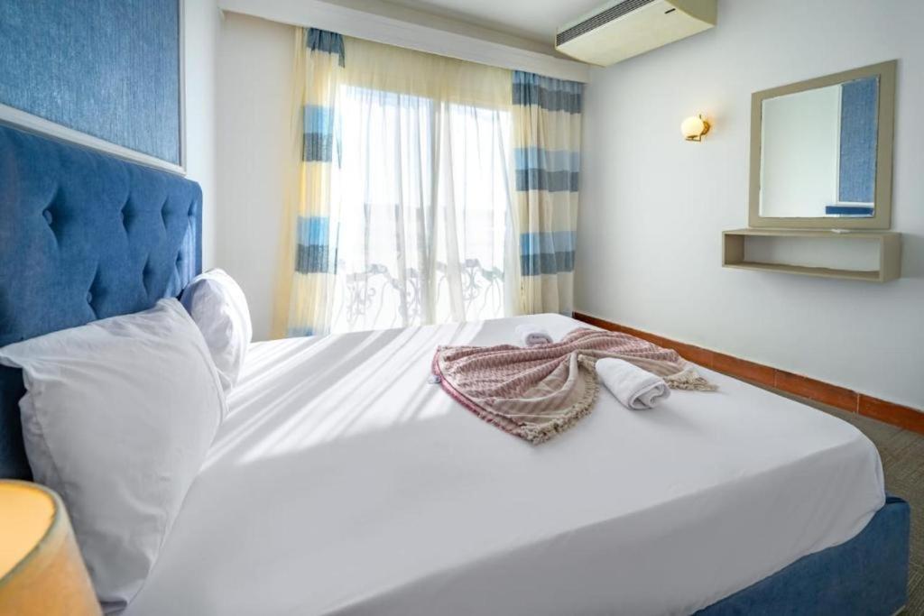 Marina Eye Resort - Alamien Marina Plaza El Alamein Exterior foto